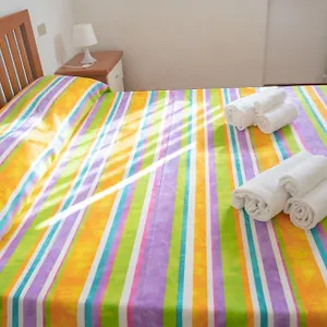 022 - Segesta, 400 Metri Dal Mare Con Giardino E Terrazzo Appartamento
